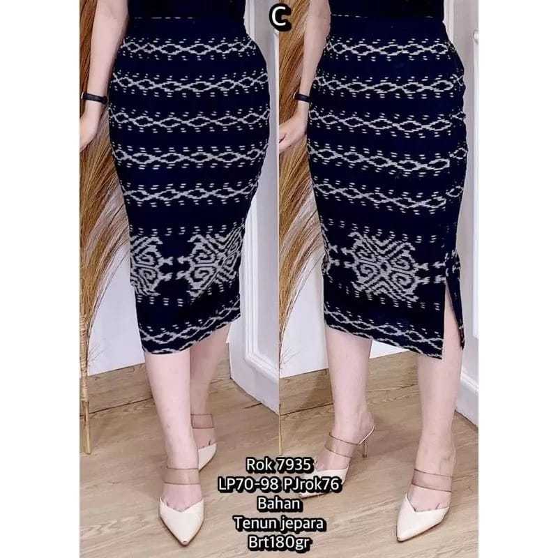 Rok Span 7/8, Tenun Ikat Belah Samping Kiri, Rok Tenun Etnik Wanita Terbaru - Motif Longkek Hitam