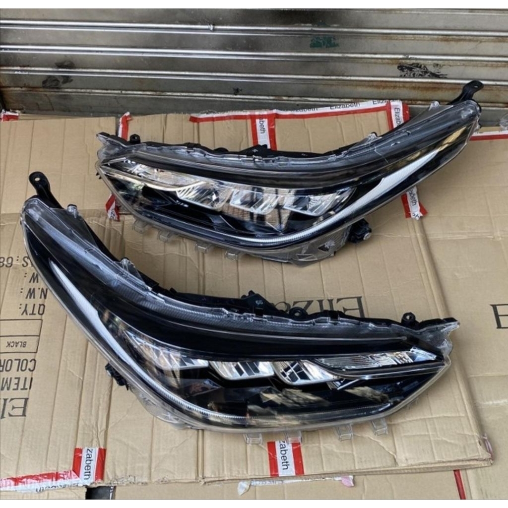 headlam lampu depan Toyota Yaris LED 2020