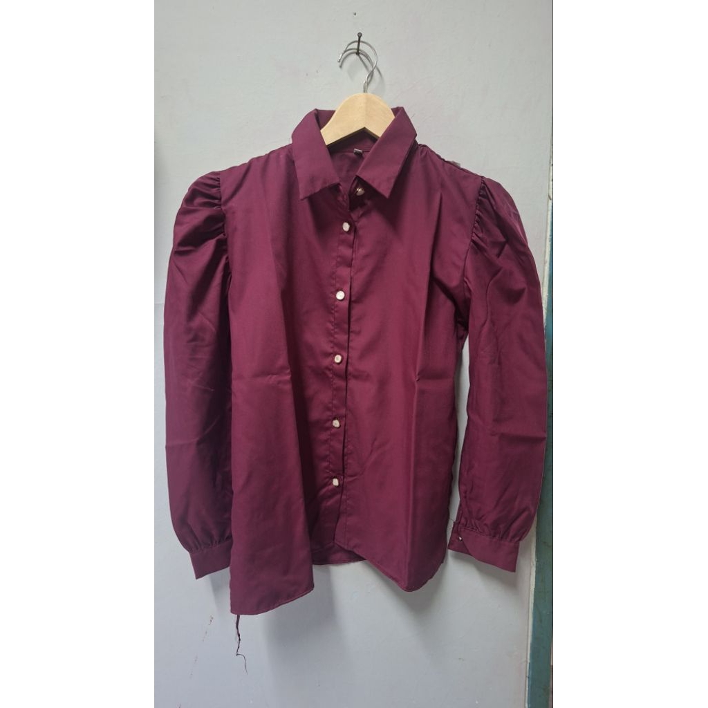 blouse kemeja wanita warna maroon/Burgundy
