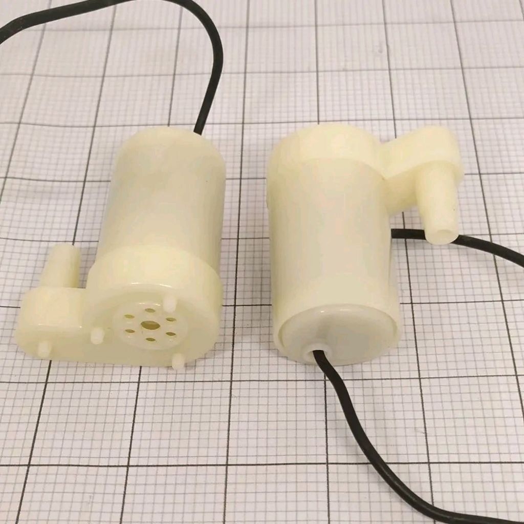 Pompa Aquarium Mini Celup Putih