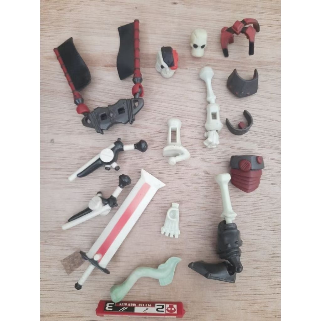 Action Figure XEVOZ Skull Jack ( uncompleted )