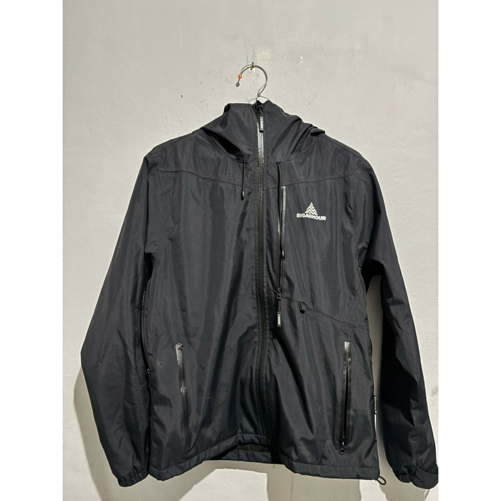 di jual cepat jaket gorpcore bigarmour