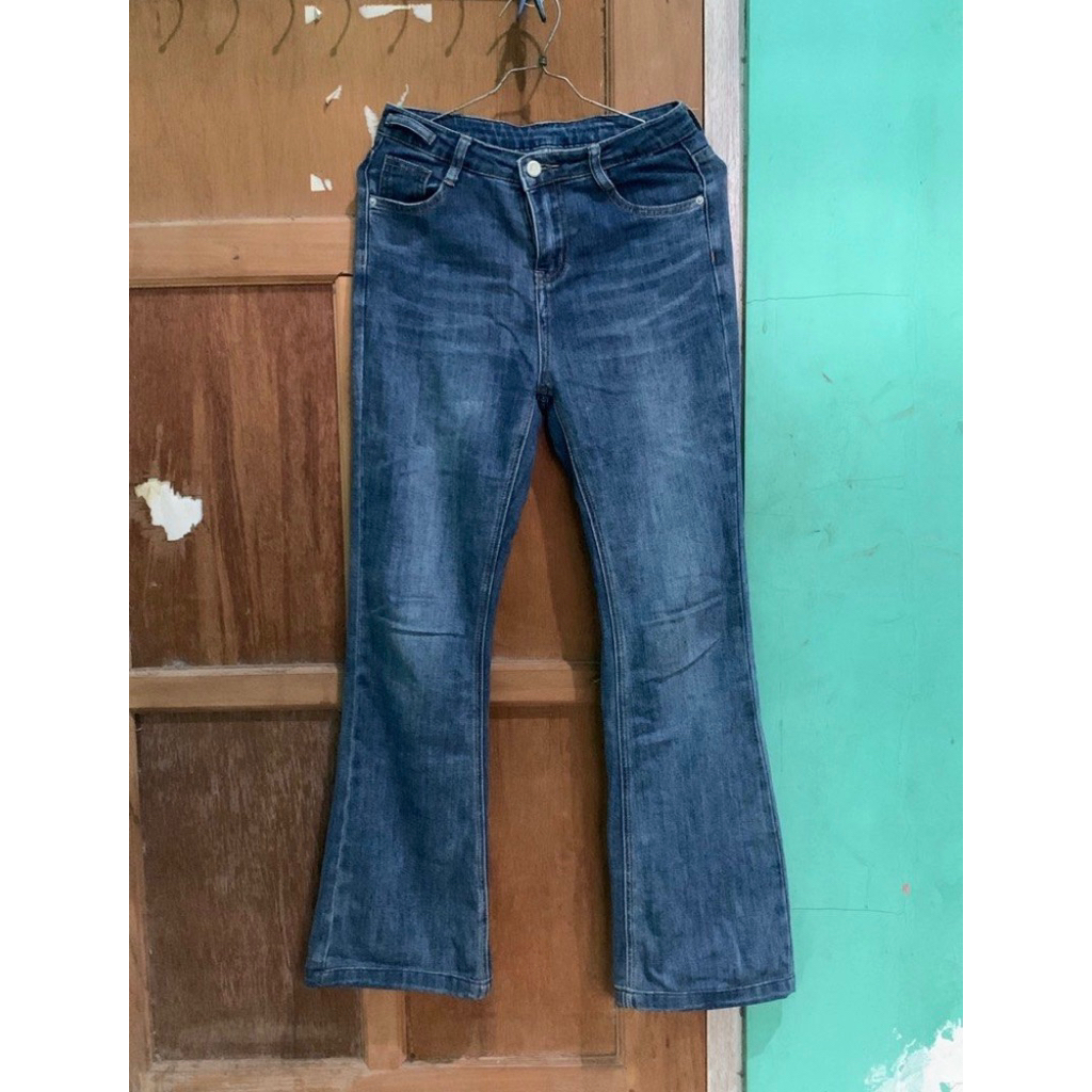 [PRELOVED] CUTBRAY JEANS WANITA