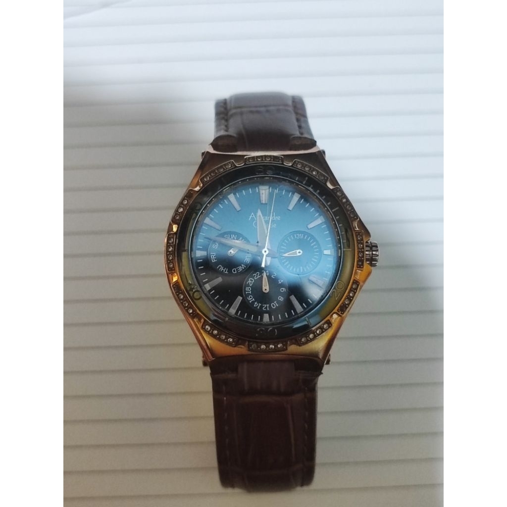 Jam tangan Alexandre Christie bekas