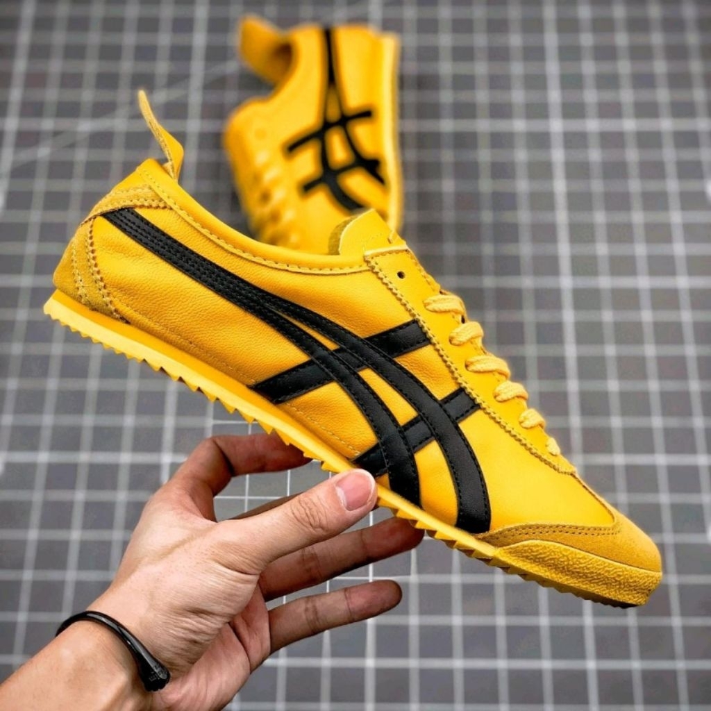 Sepatu onitsuka deluxe yellow black Original made in japan
