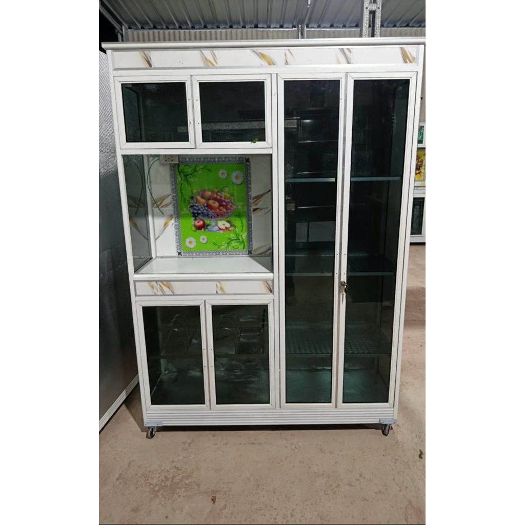 RAK PIRING KACA ALUMUNIUM LENGKAP DENGAN RODA