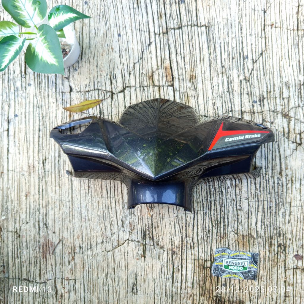 Batok kepala honda vario techno 110 karbu ori seken