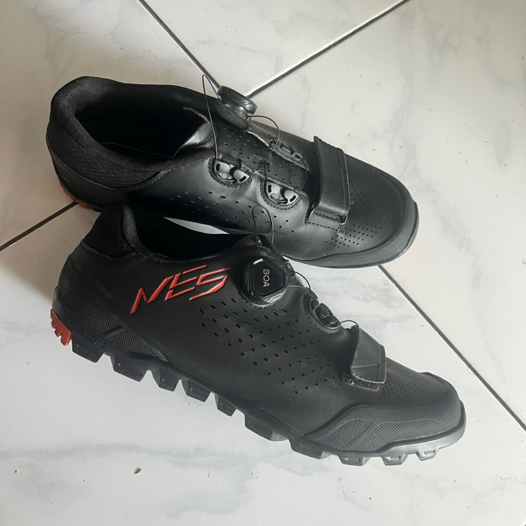 sepatu cleat MTB shimano ME5