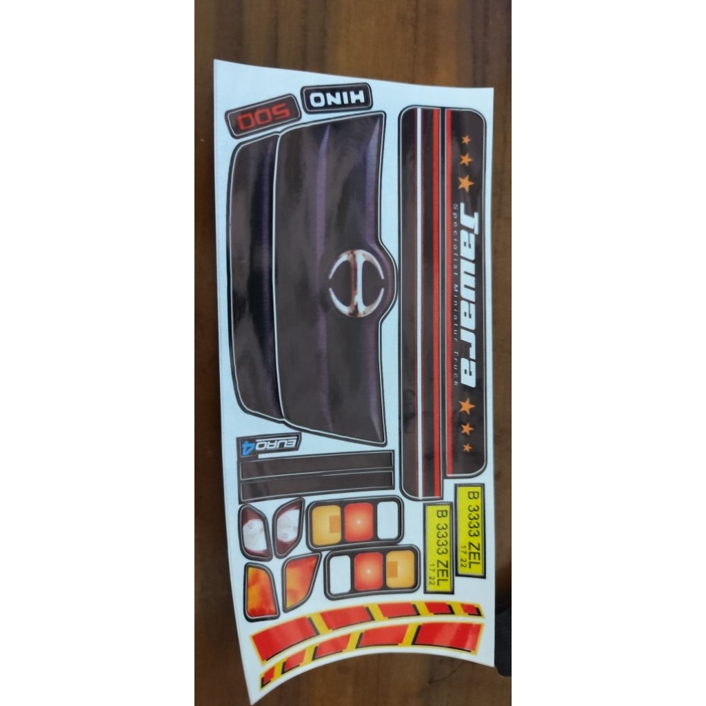 stiker mobil mainan truk hino 500 P70cm
