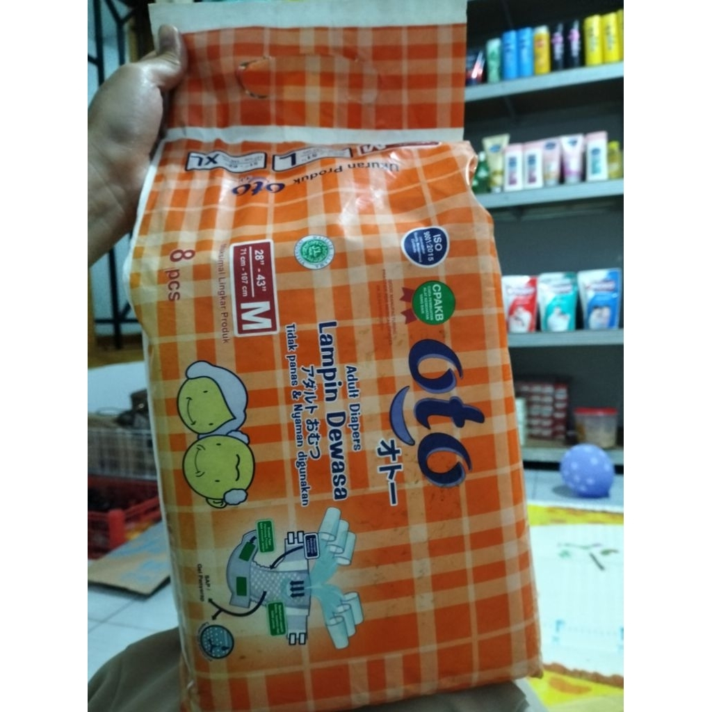 PAMPERS DEWASA OTO PEREKAT M8 XL6 (Kemasan aga kotor)