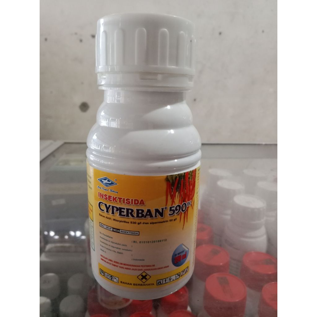 INSEKTISIDA CYPERBAN 590 EC 250 ML
