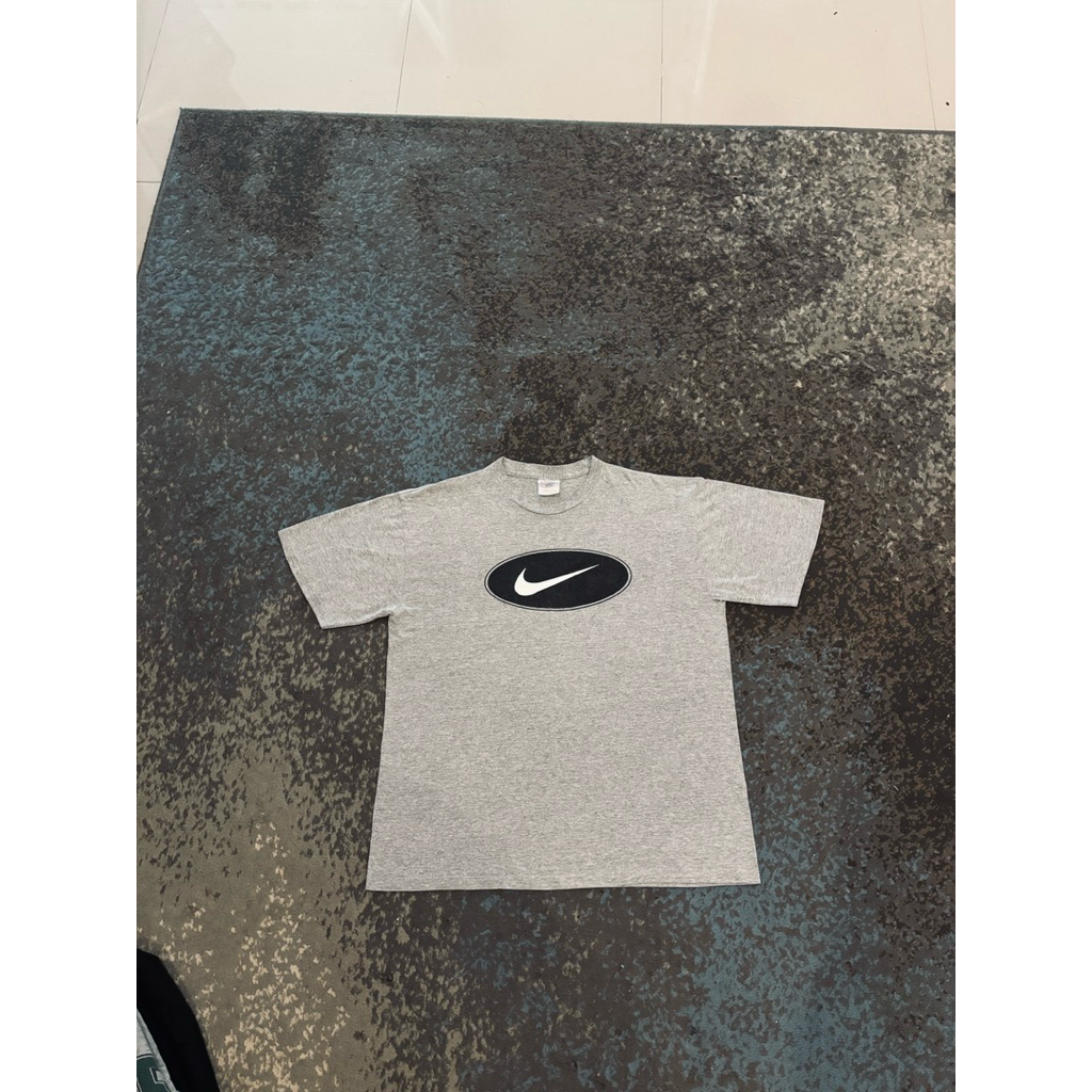 vtg nike 90s center logo