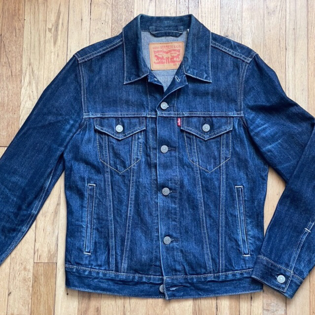 Levi's® Men's The Trucker Washed Jacket Size S (preloved)