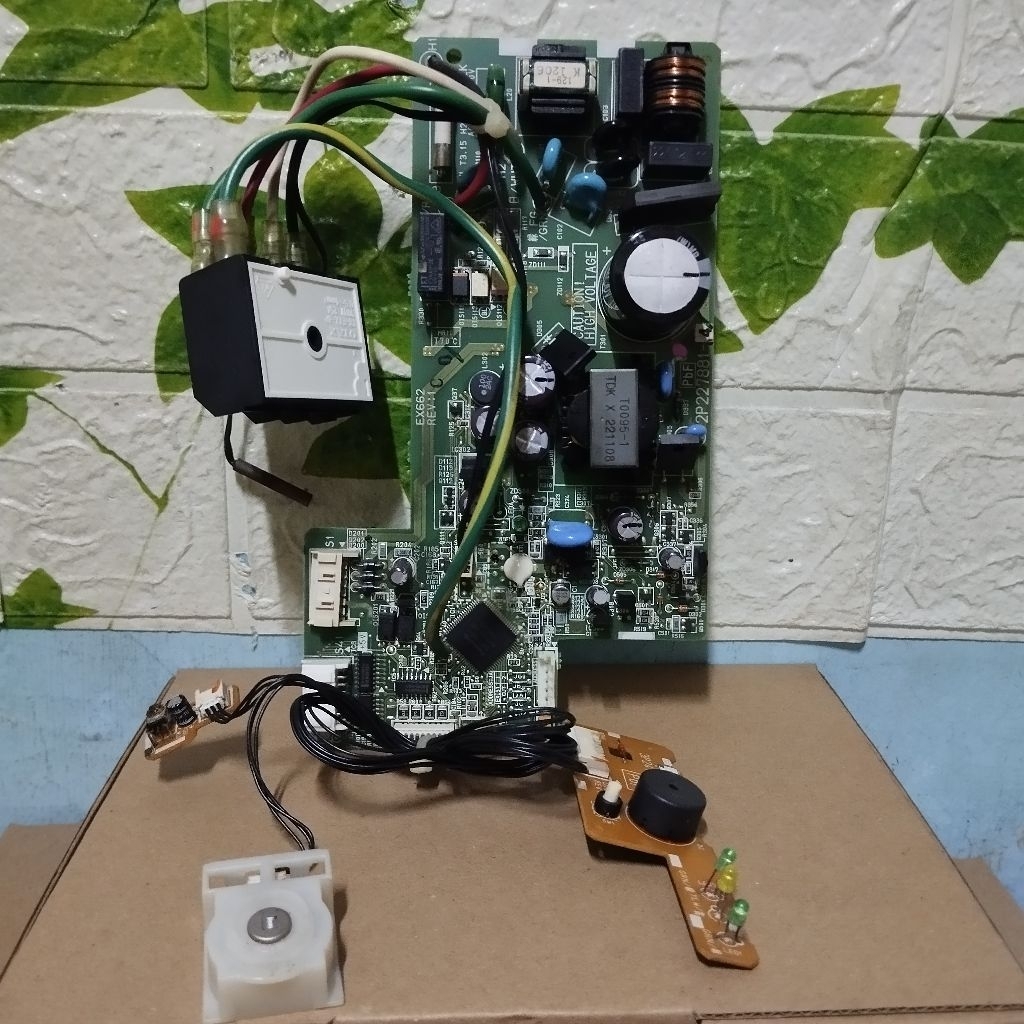 modul indoor AC Daikin Thailand inverter 2pk