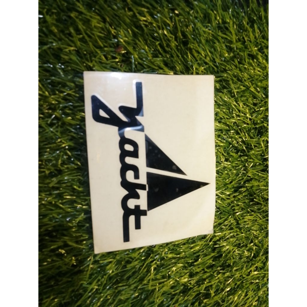 stiker cutting yacht