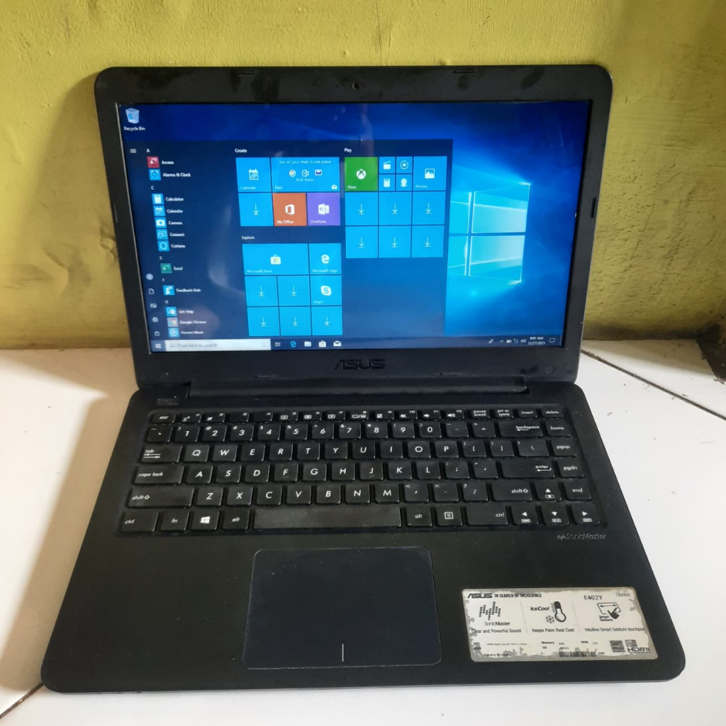 Laptop Asus Vivobook E14 E402Y AMD E2 7015 Radeon R2 RAM 4GB HDD 500GB SECOND (919H)