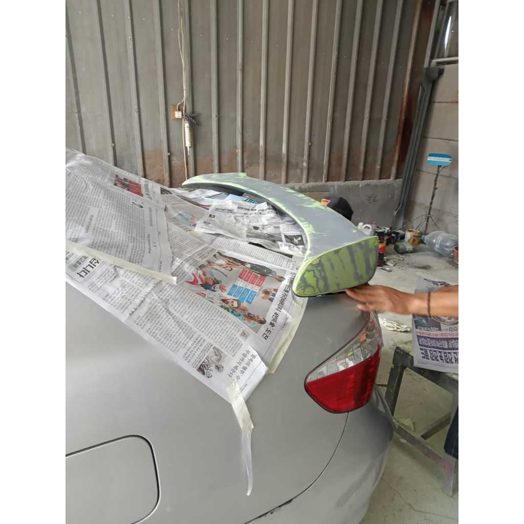 Spoiler vios Trd