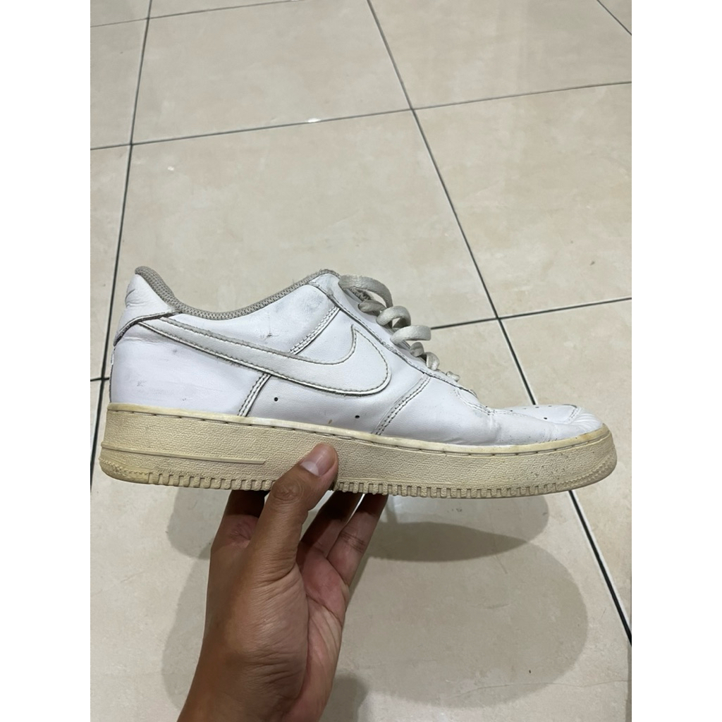 Nike Air Force 1 Triple White Sepatu Second Original