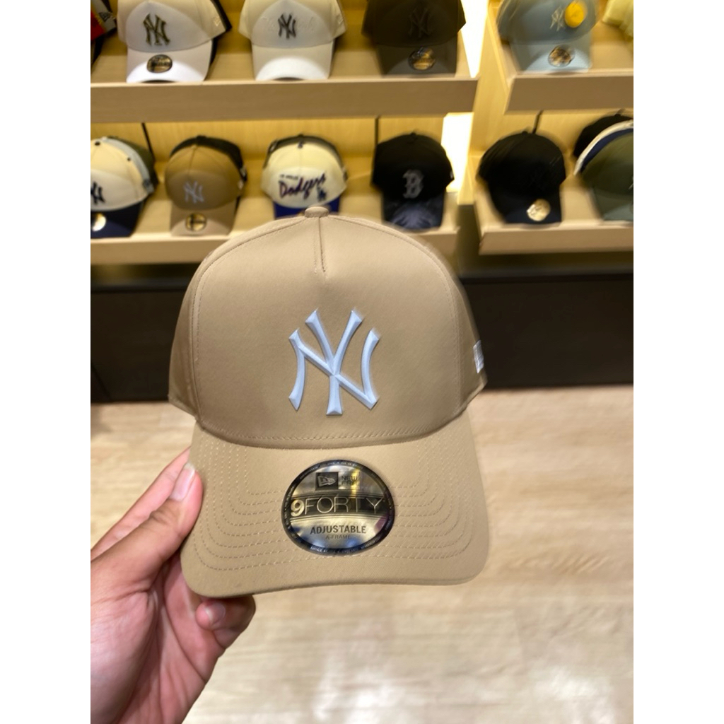 Topi New Era 940 A Frame Neyyan White Khaki Cream