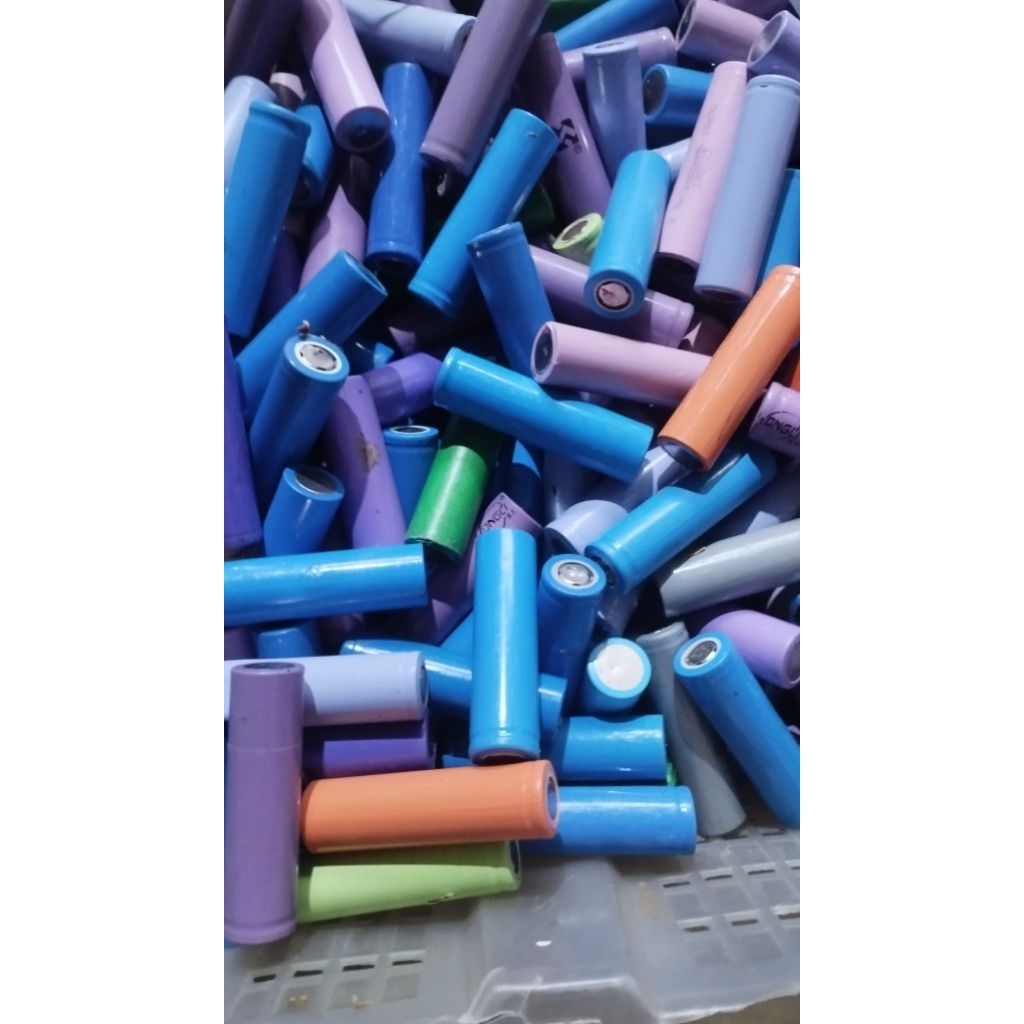 Baterai Cas 18650 1500mAh - Biru Polos, Tahan Lama, Mudah Dicas