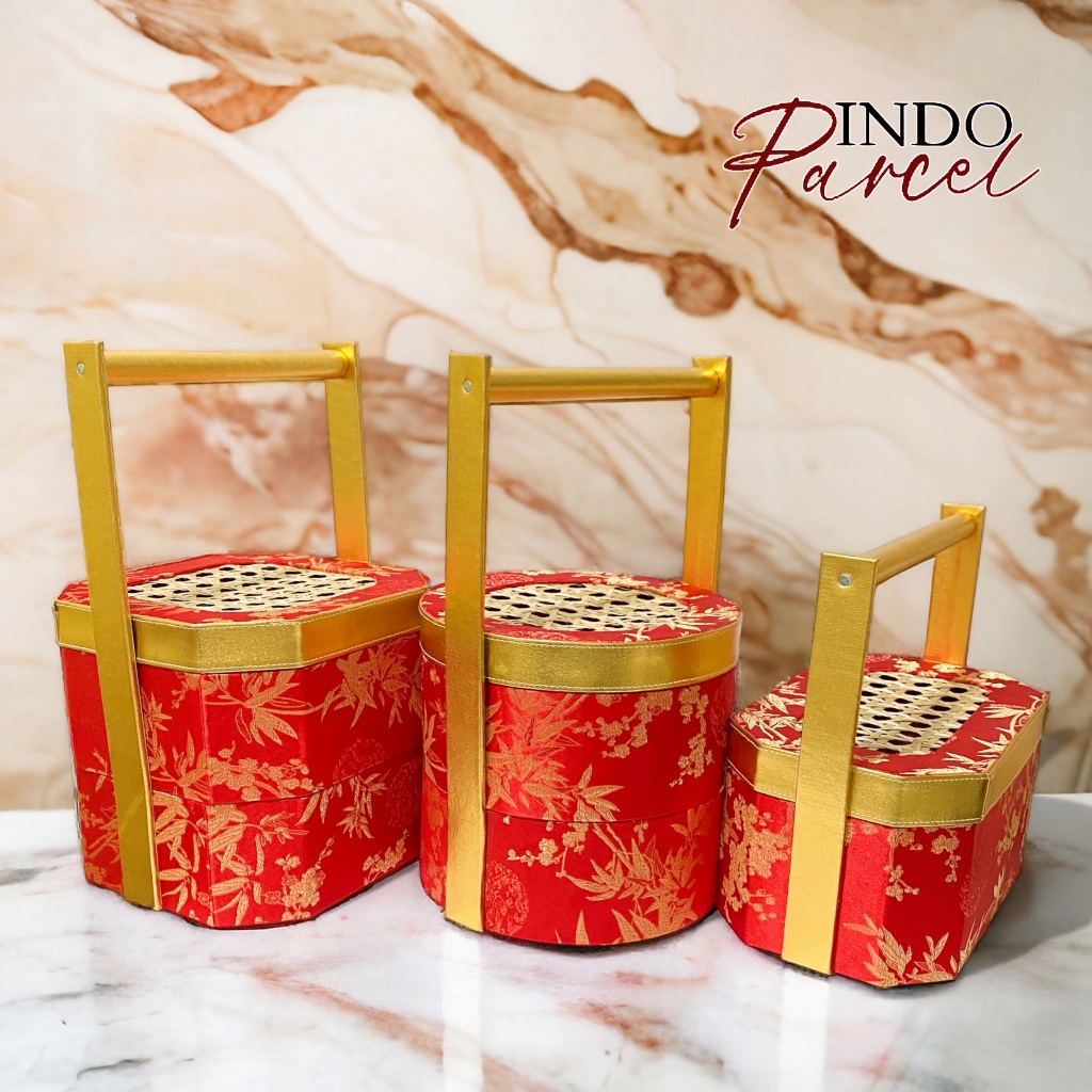INDOPARCEL - Crimson Luxe Box Hampers Rantang Bambu Kotak Hadiah CNY Model Rantang Etnik Hampers Han