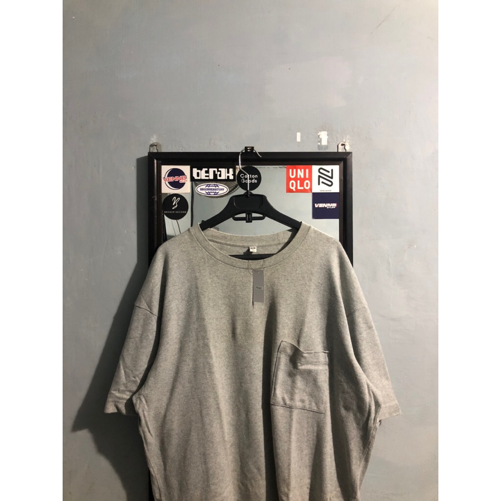 Tshirt UNIQLO Pocket