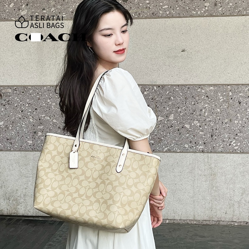 Tas Tote Wanita Tas Branded Ukuran Besar Motif Klasik City Zip Tote F58292 Putih