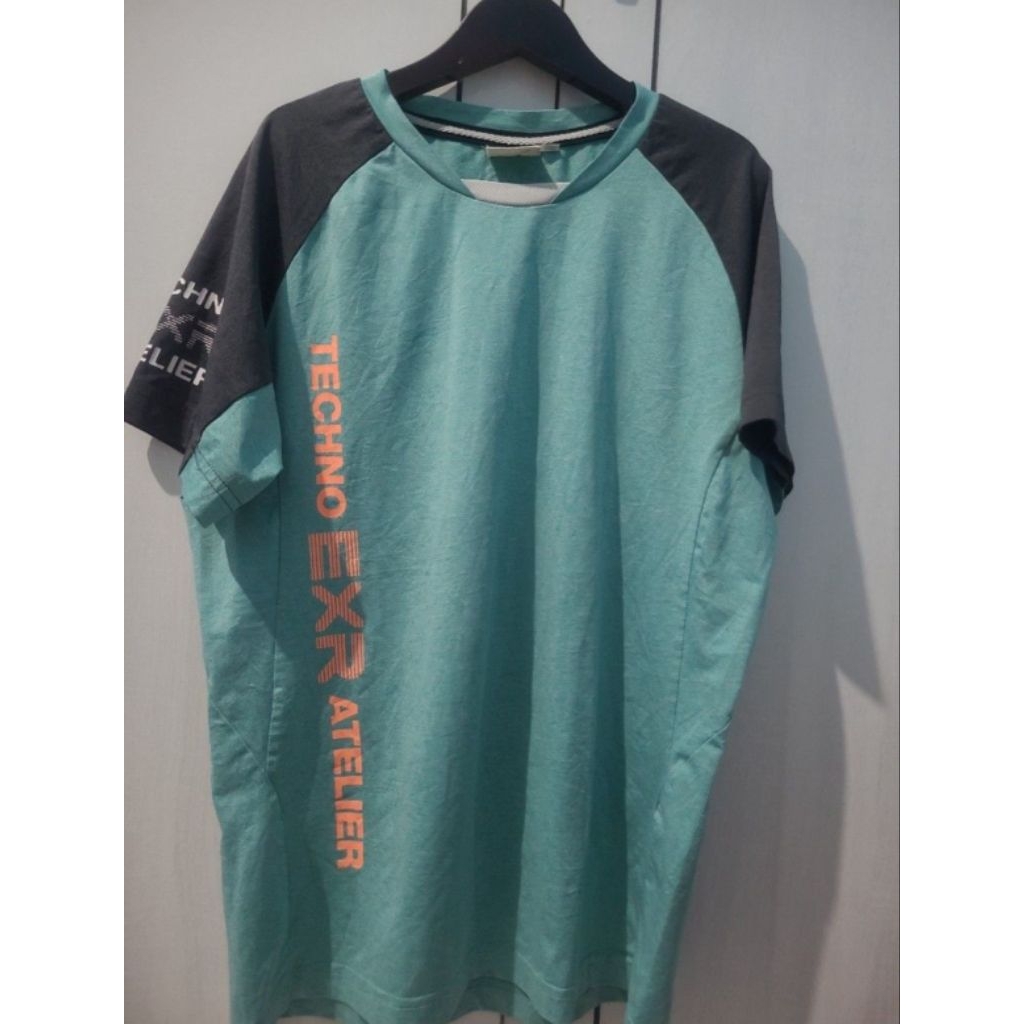 atasan olahraga EXR tag 140 + admin