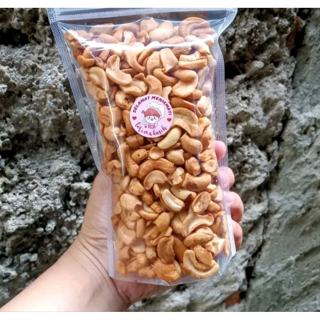 Kacang mede patahan matang 200 gram