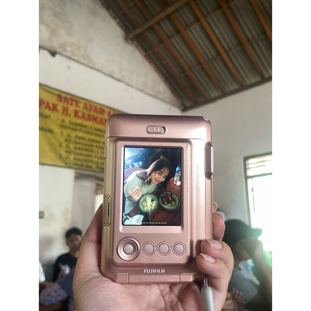 BOOKED | Fujifilm Instax Mini LiPlay Hybrid Instant Kamera [SECOND]