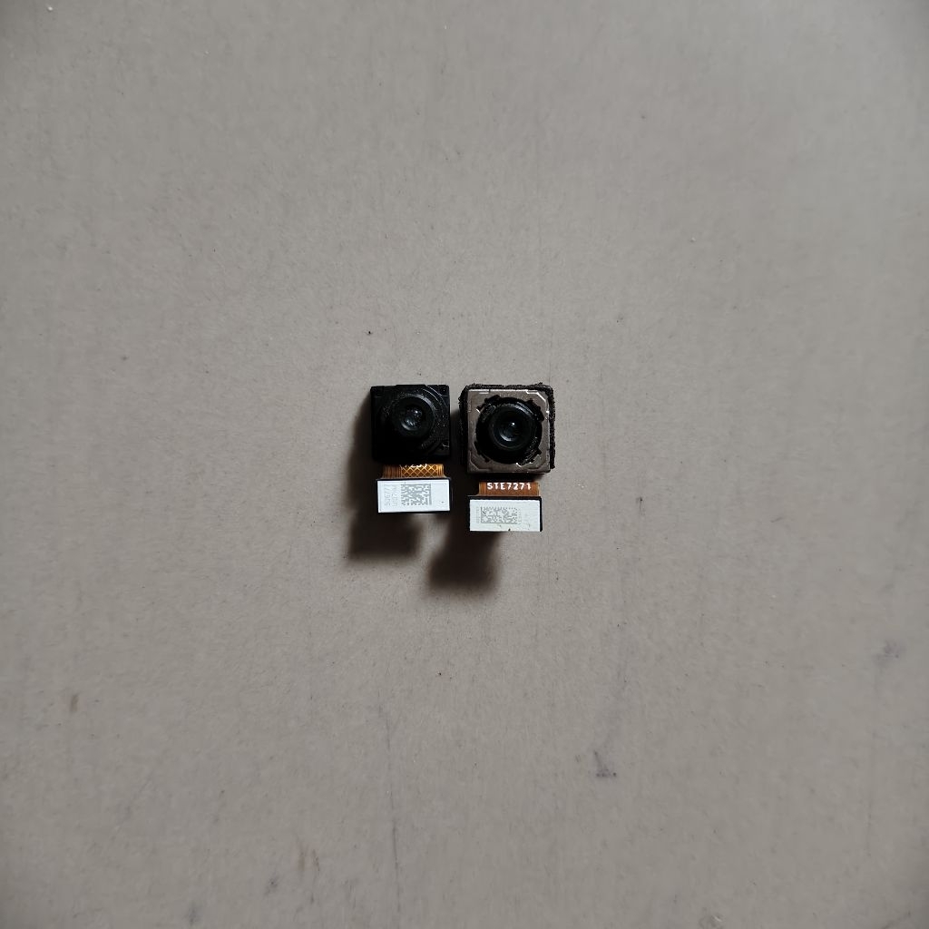 Camera Kamera Depan Belakang Vivo V7 / Vivo V7 Plus cabutan normal tested mulus no minus kamera jern