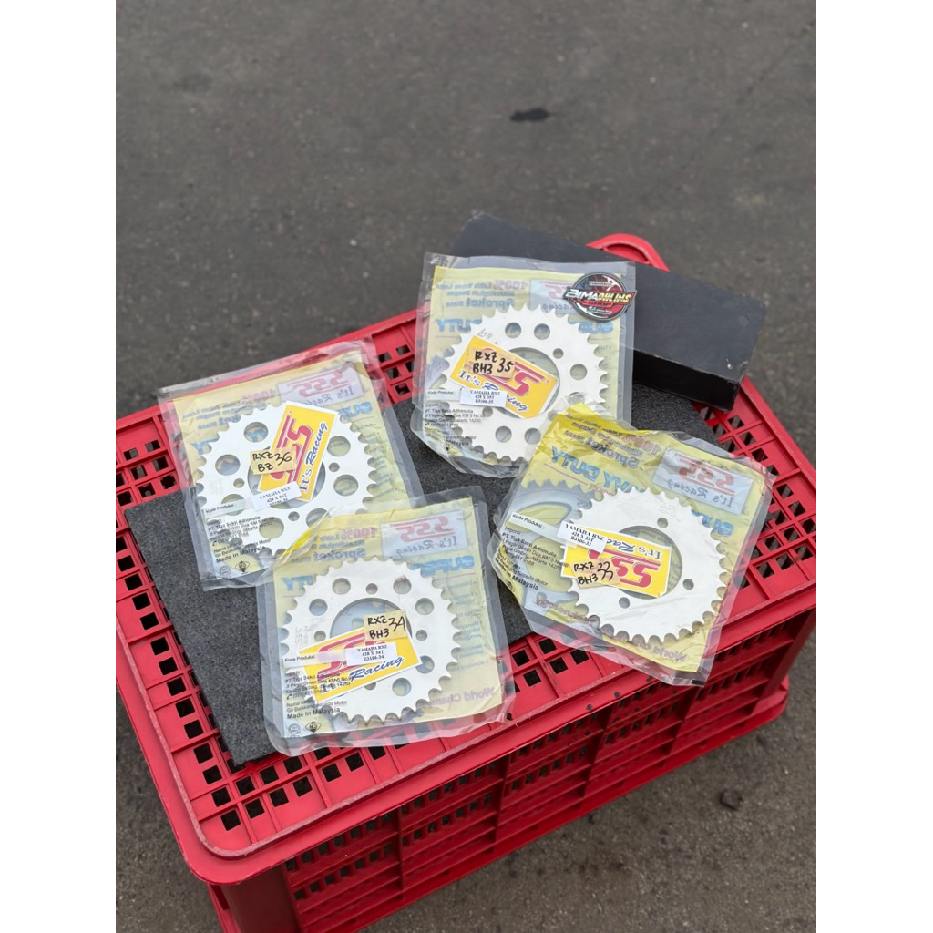 Gear Gir Belakang SSS Triple S 428 33 34 35 36 37 38 Yamaha RXZ King MX Vega Jupiter FizR Crypton