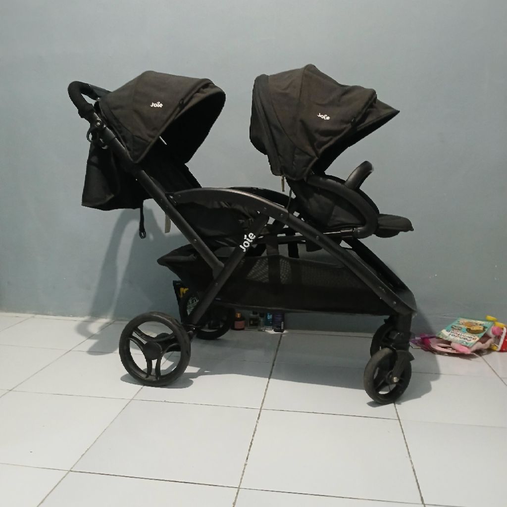 PRELOVED STROLLER JOIE EVALITE DUO, STROLLER BAYI TANDEM, STROLLER JOIE TANDEM,BAYI KEMBAR HITAM