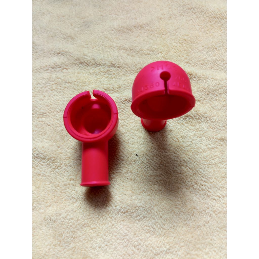 karet pelindung baut terminal dinamo ampere alternator Nissan Livina Datsun go march Serena terano