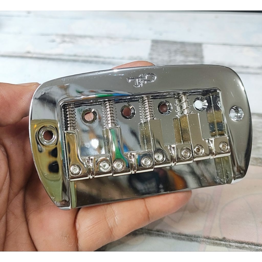 Bridge Bass G&L GnL 4 string Original Chrome