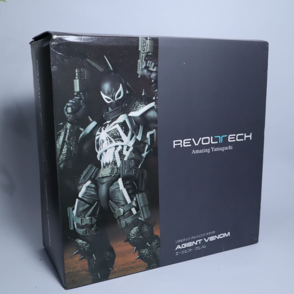 REVOLTECH AMAZING YAMAGUCHI AGENT VENOM