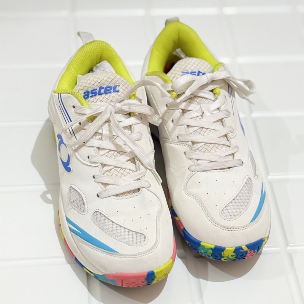 astec barcelona sepatu badminton