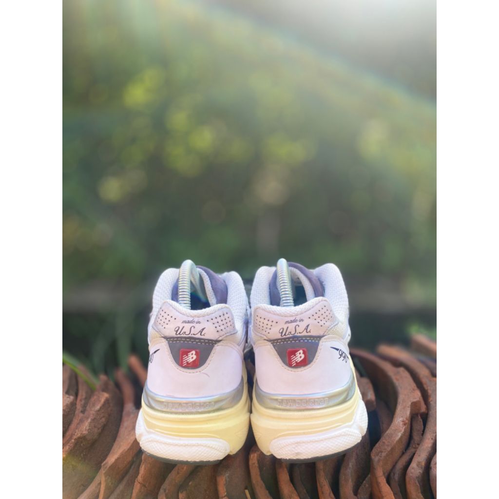 new balance 990 white