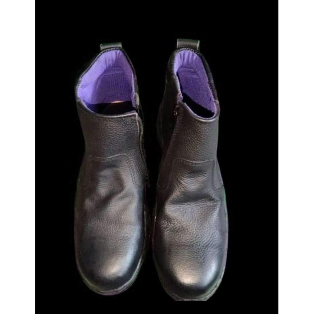 Sepatu King Steel original