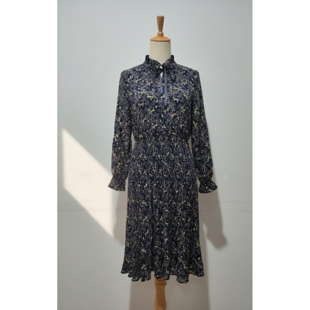 Midi Dress Lengan Panjang Warna Navy Biru buru judy