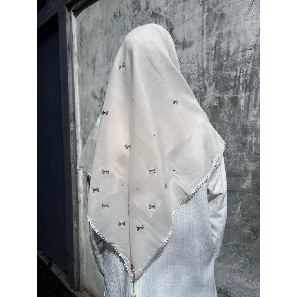 hijab pita/hijab pelangi/hijab segiempat