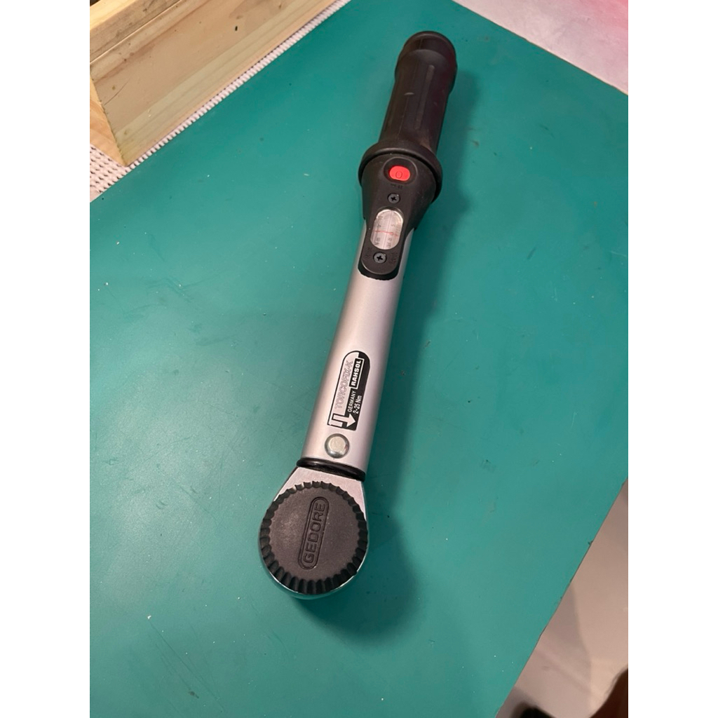 Kunci torsi Gedore Made In Germany 2-25Nm