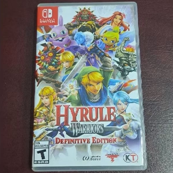 Kaset Game Nintendo Switch Hyrule Warriors Definitive Edition