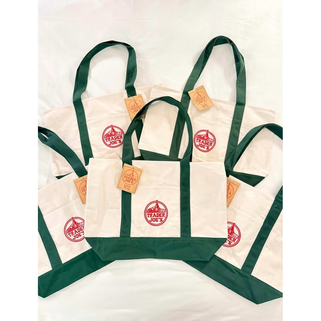 TRADER JOE’S TOTE BAG