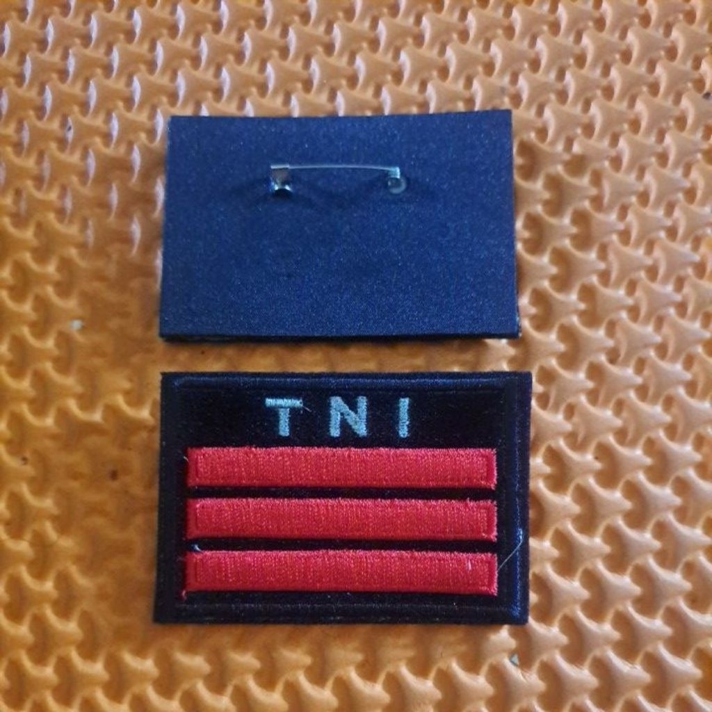 Pangkat PDU praka TNI AD