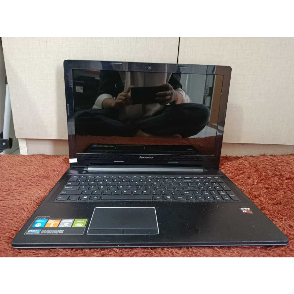 Laptop Lenovo Z50-75  Windows 10 pro 64-bit  Processor AMD FX-7500 Radeon R7 2.1GHz Ram 6 gb Penyimp