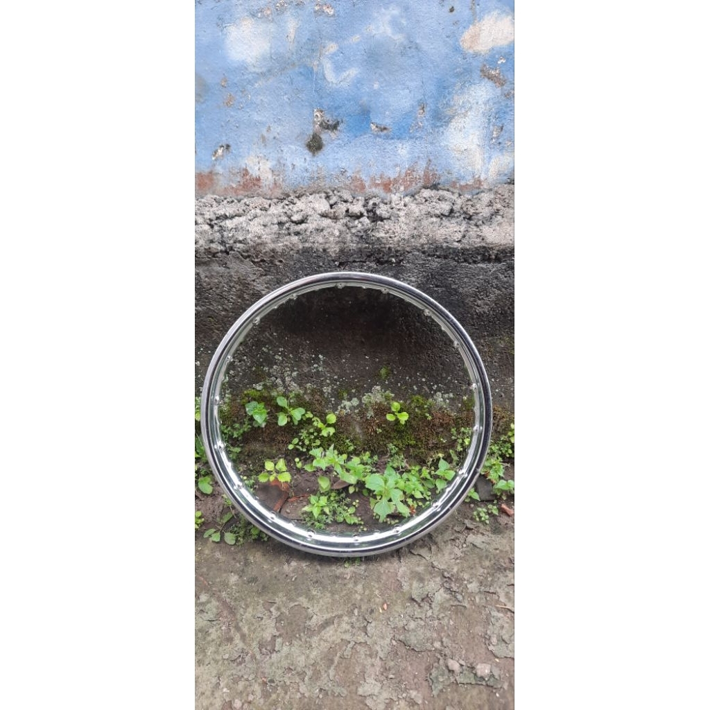 velg besi DID ring 14 × 140 bekas copotan