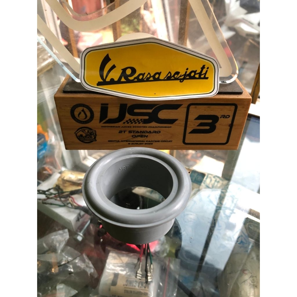 Karet tutup tangki Original ART Vespa super sprint vbb vnb vba vnb vna vglb vgla kongo bajaj PS PX