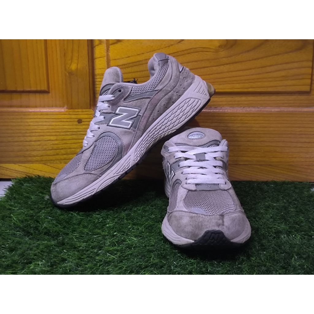 New Balance 2002R 'Marblehead'