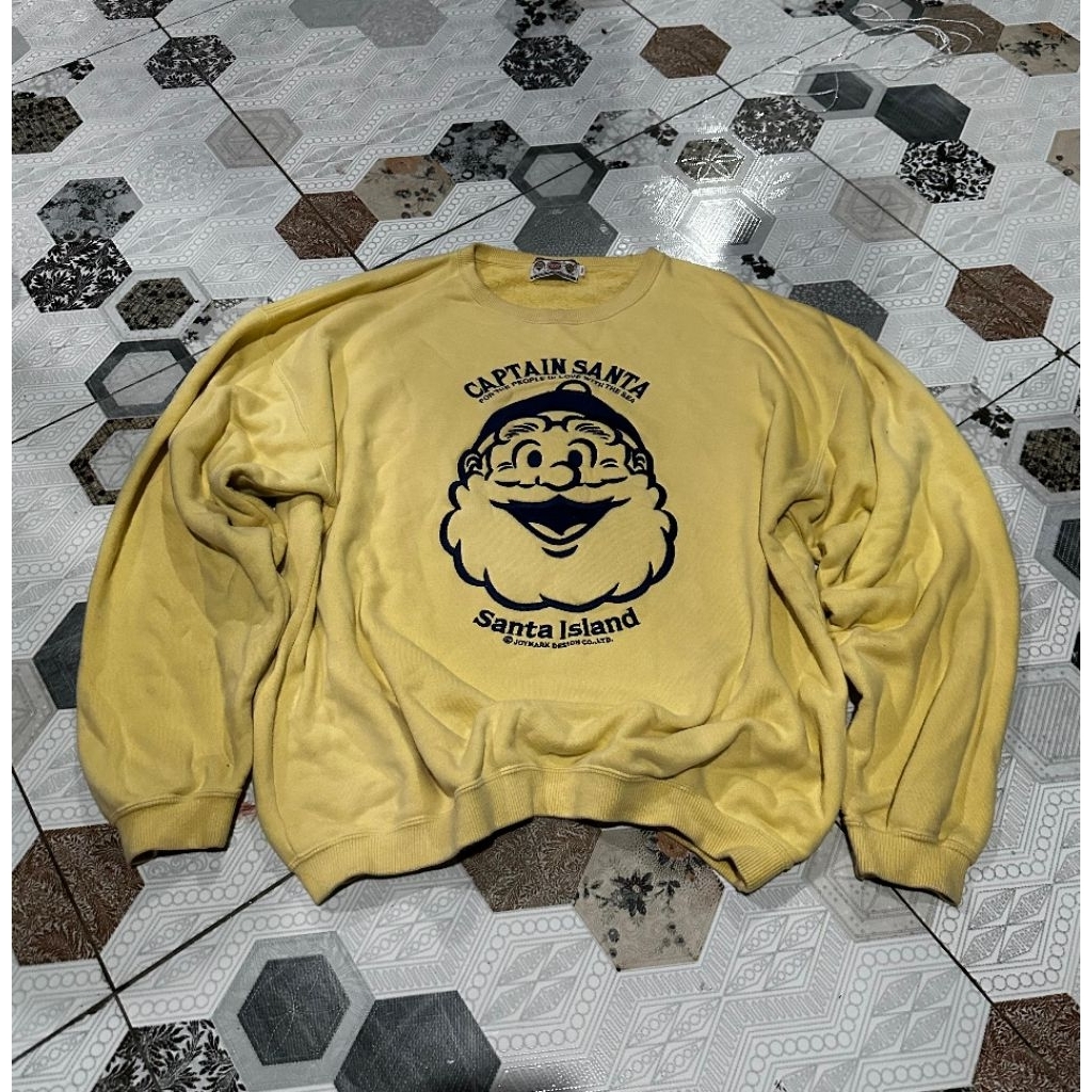 Captain Santa Crewneck Lemon Yellow Size XL